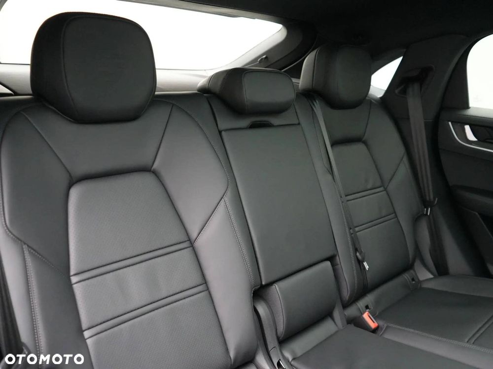 Porsche Cayenne Black Edition - 7