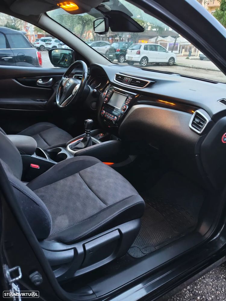 Nissan Qashqai 1.5 dCi N-Connecta - 5
