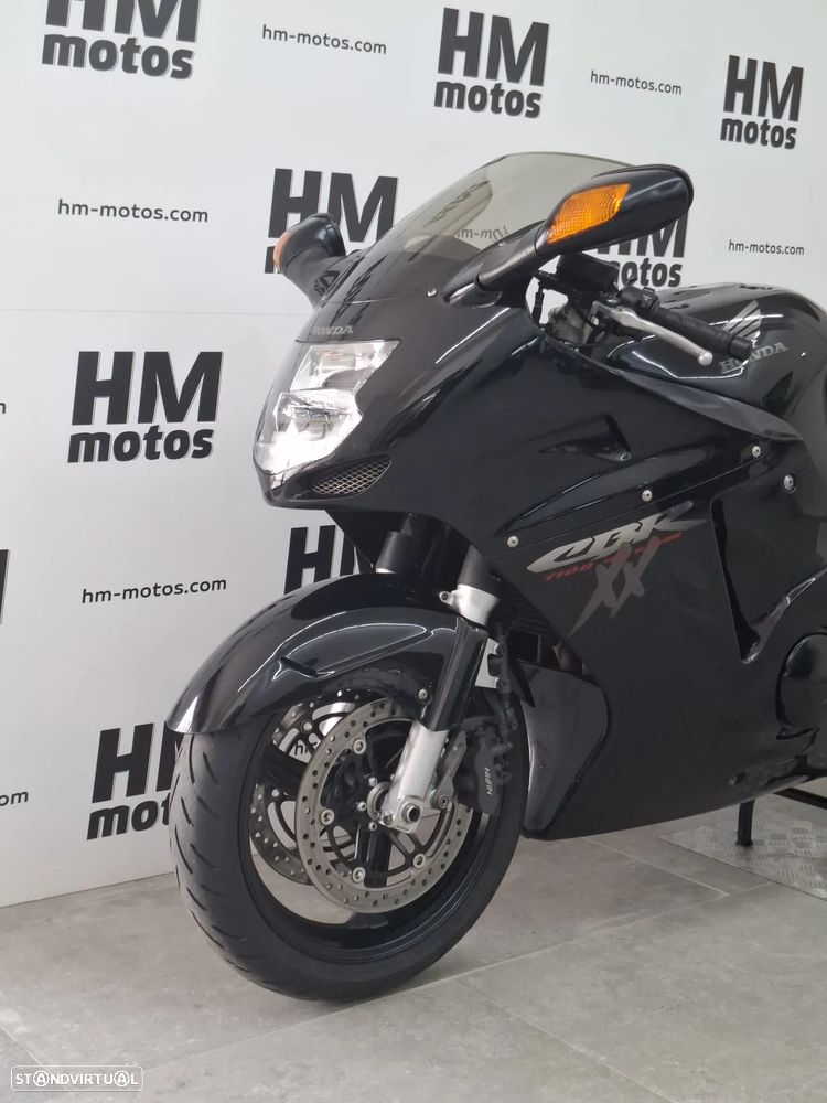 Honda CBR 1100 XX SUPER BLACKBIRD - 10
