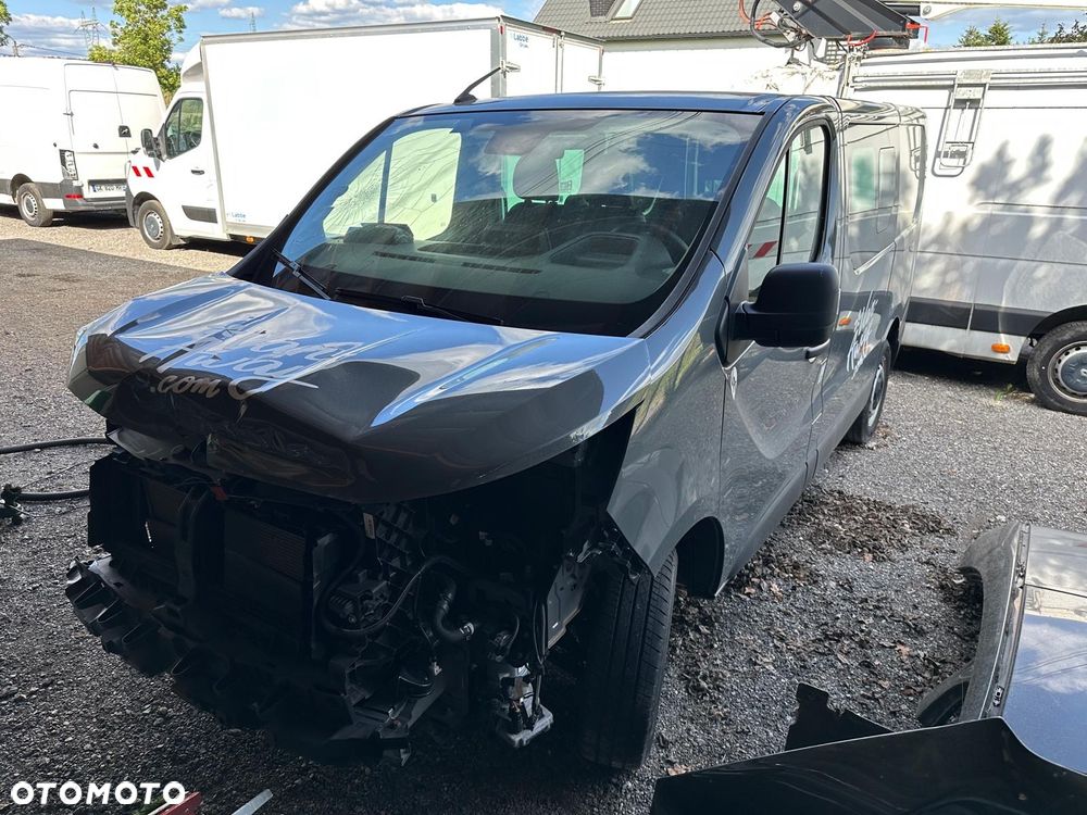 Renault Trafic - 13