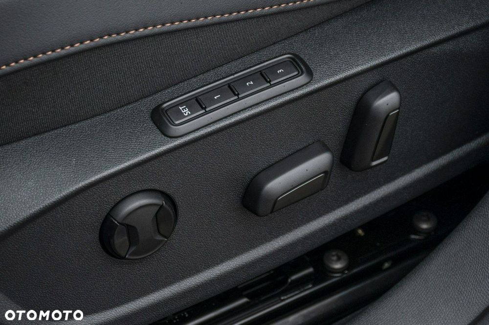 Cupra Formentor - 16