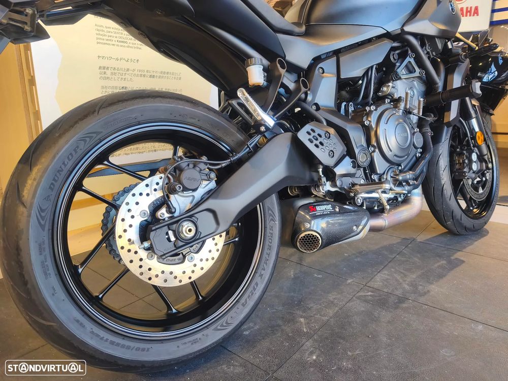 Yamaha MT-07 - 4