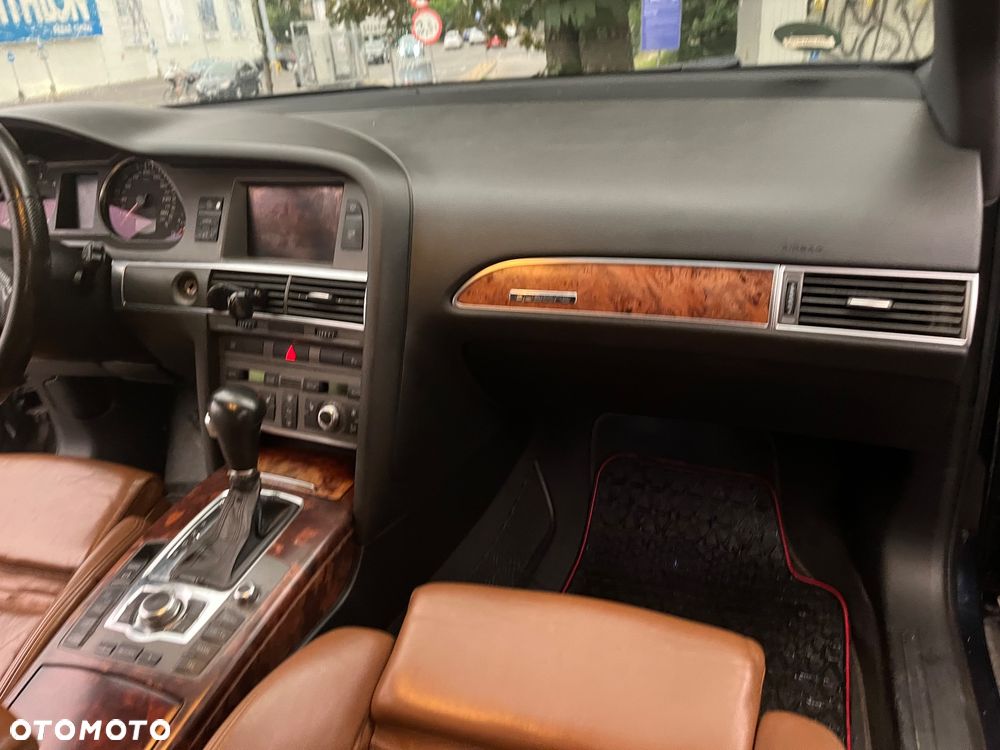 Audi A6 Avant - 33
