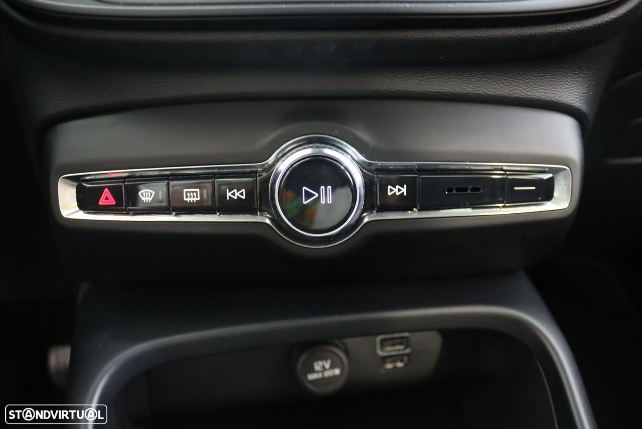 Volvo XC 40 1.5 T2 Momentum - 23
