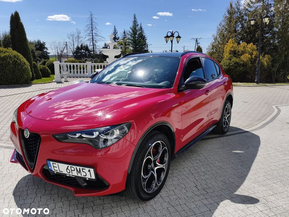 Alfa Romeo Stelvio 2.0 Turbo 16V AT8-Q4 Veloce Ti - 2