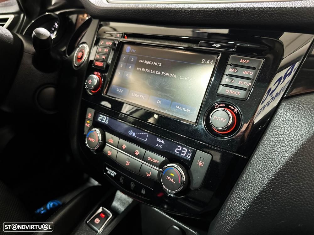 Nissan Qashqai 1.5 dCi N-Connecta Led - 35