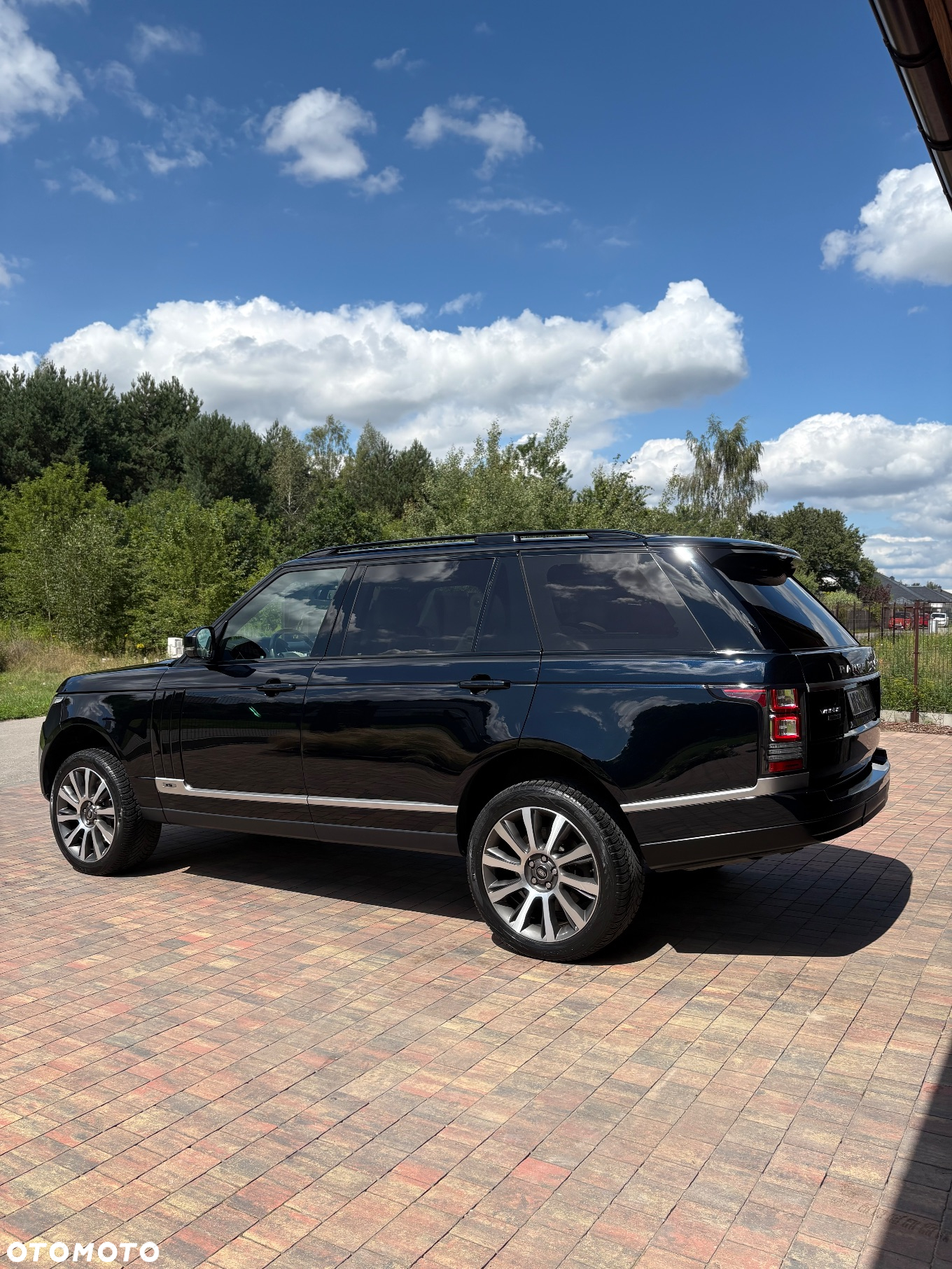 Land Rover Range Rover 4.4SD V8 LWB AB EU6 - 17