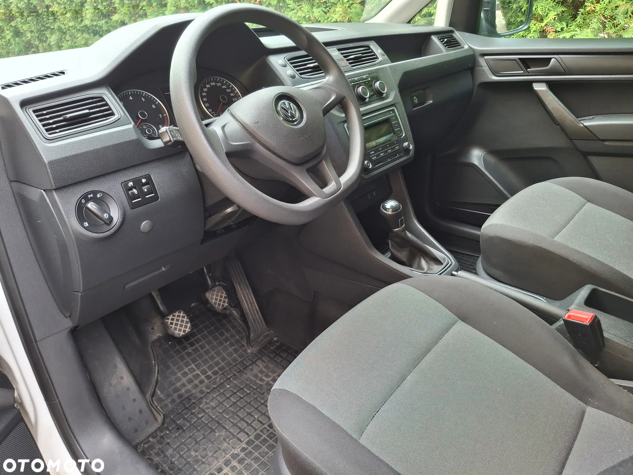 Volkswagen Caddy - 26