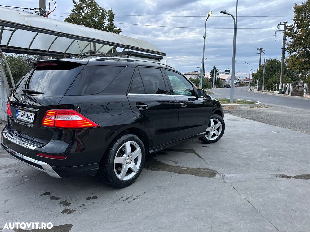Mercedes-Benz ML 350 BlueTec 4MATIC Aut - 3