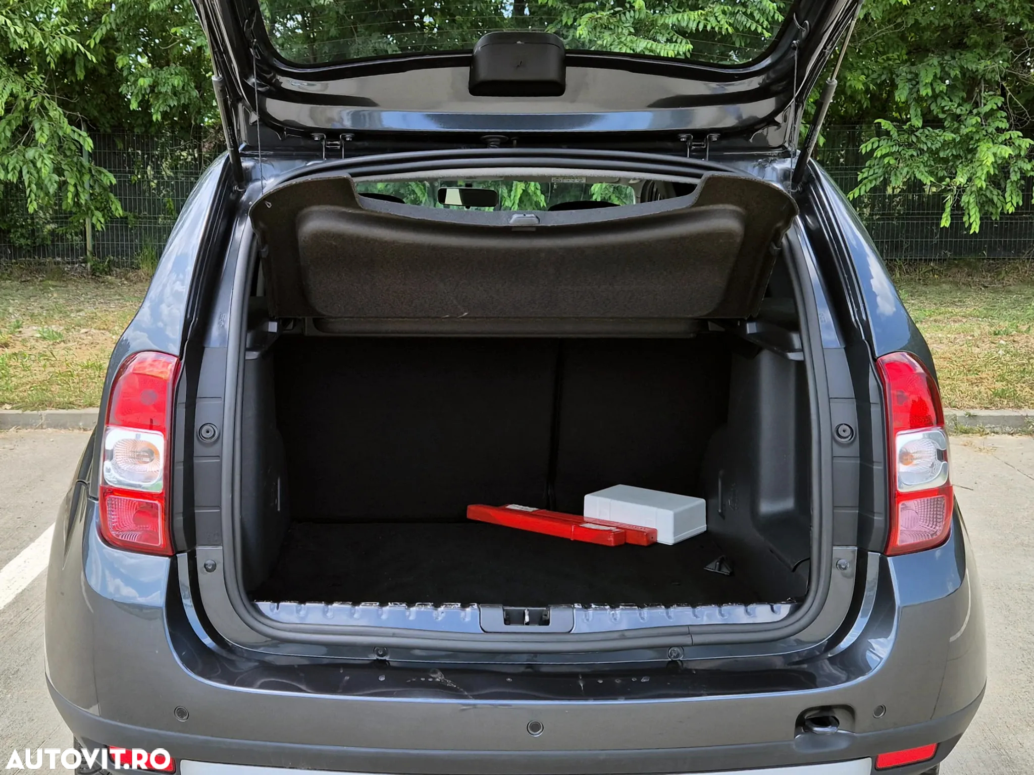 Dacia Duster 1.5 dCi 4x2 Laureate - 14