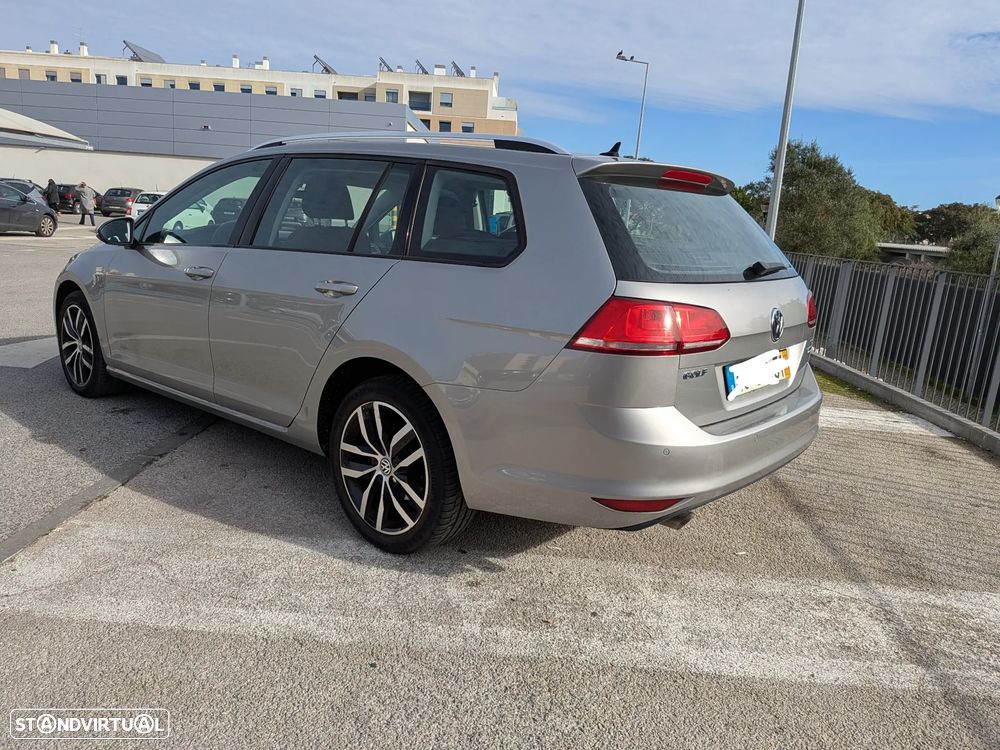 VW Golf Variant 1.6 TDi BlueMotion Confortline - 20