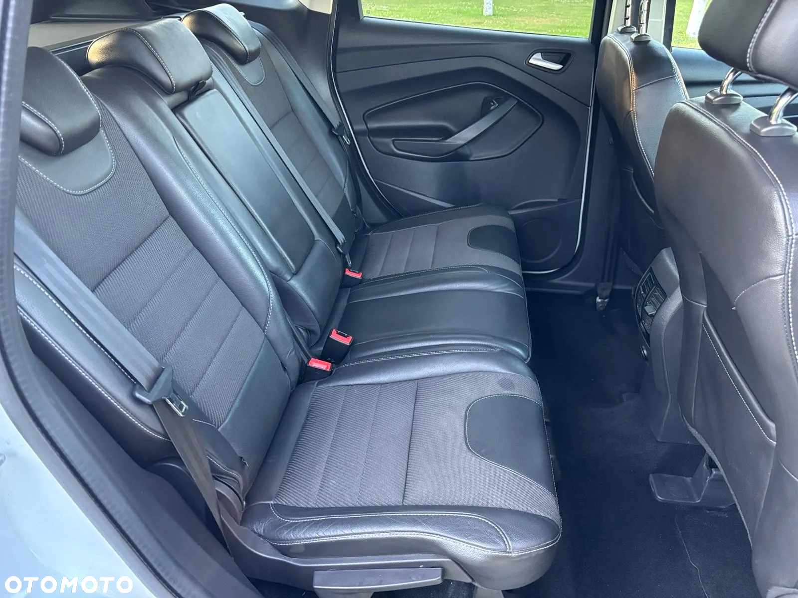 Ford Kuga 1.5 EcoBoost 2x4 SYNC - 30