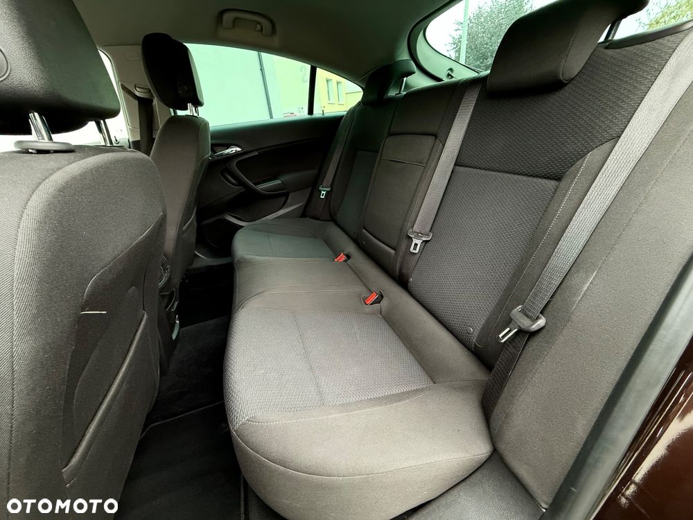 Opel Insignia 1.6 T Cosmo - 12