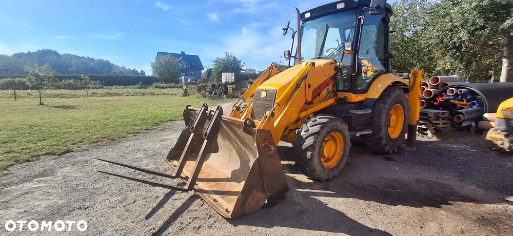 JCB 3CX - 4