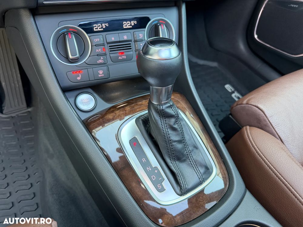 Audi Q3 2.0 TFSI Quattro Stronic Sport - 30