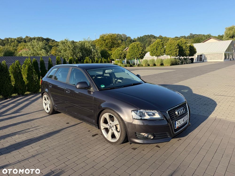 Audi A3 Sportback - 15