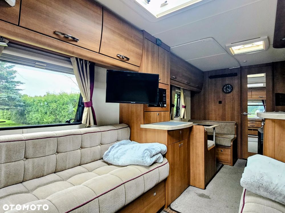 Elddis Affinity 530 - 9