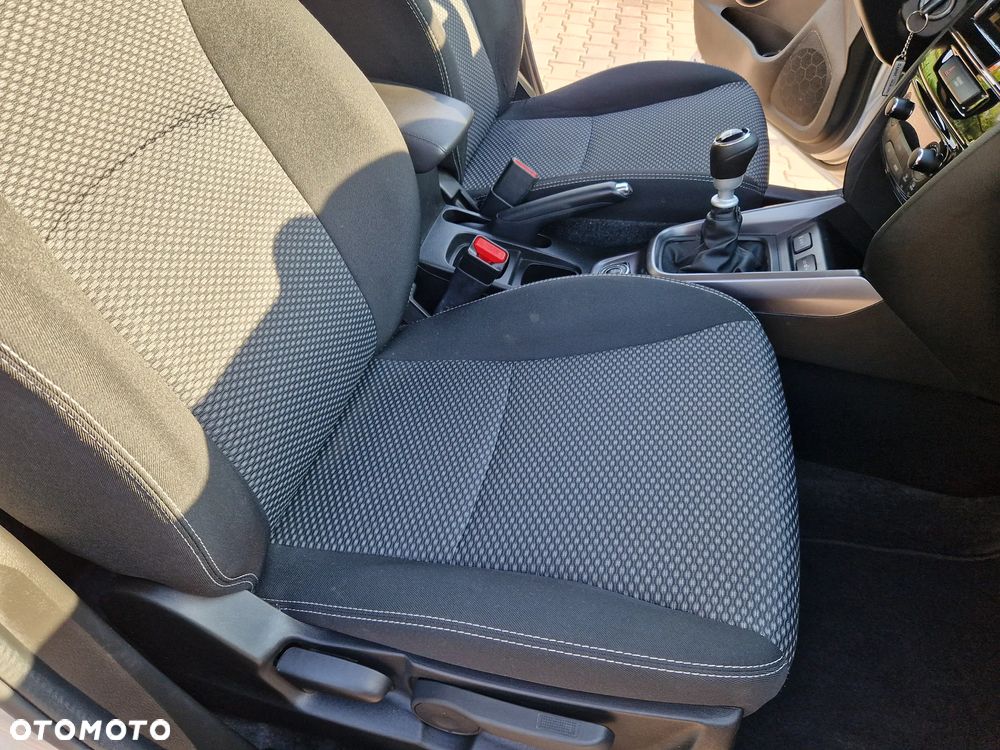 Suzuki Vitara 1.4 Boosterjet Premium 4WD - 24