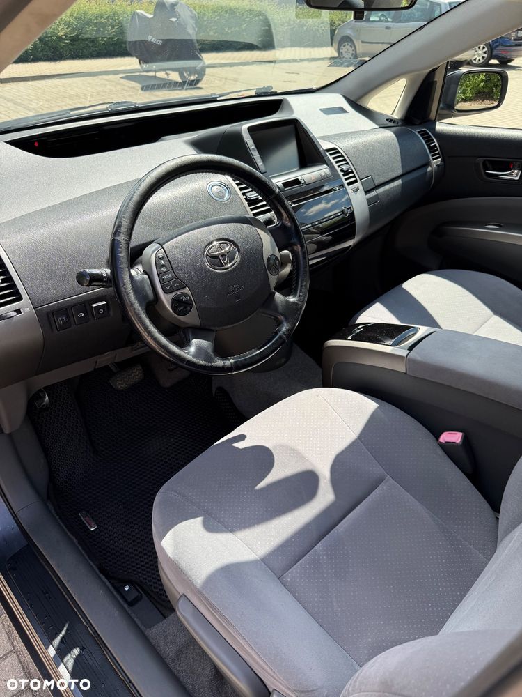 Toyota Prius 1.5 VVT-i Prestige - 5