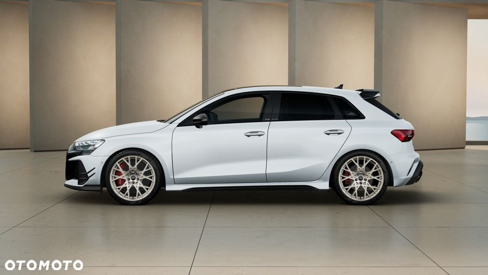 Audi RS3 Sportback - 4