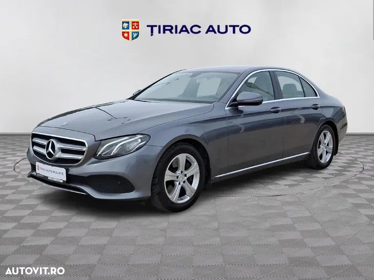 Mercedes-Benz E 300 9G-TRONIC Avantgarde - 2
