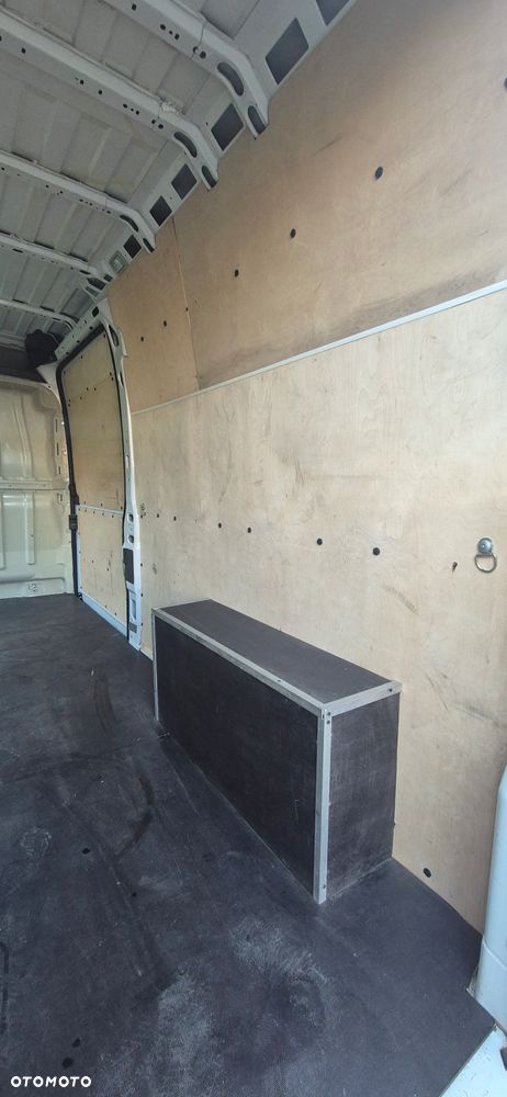 RAM PROMASTER 2500 - 16