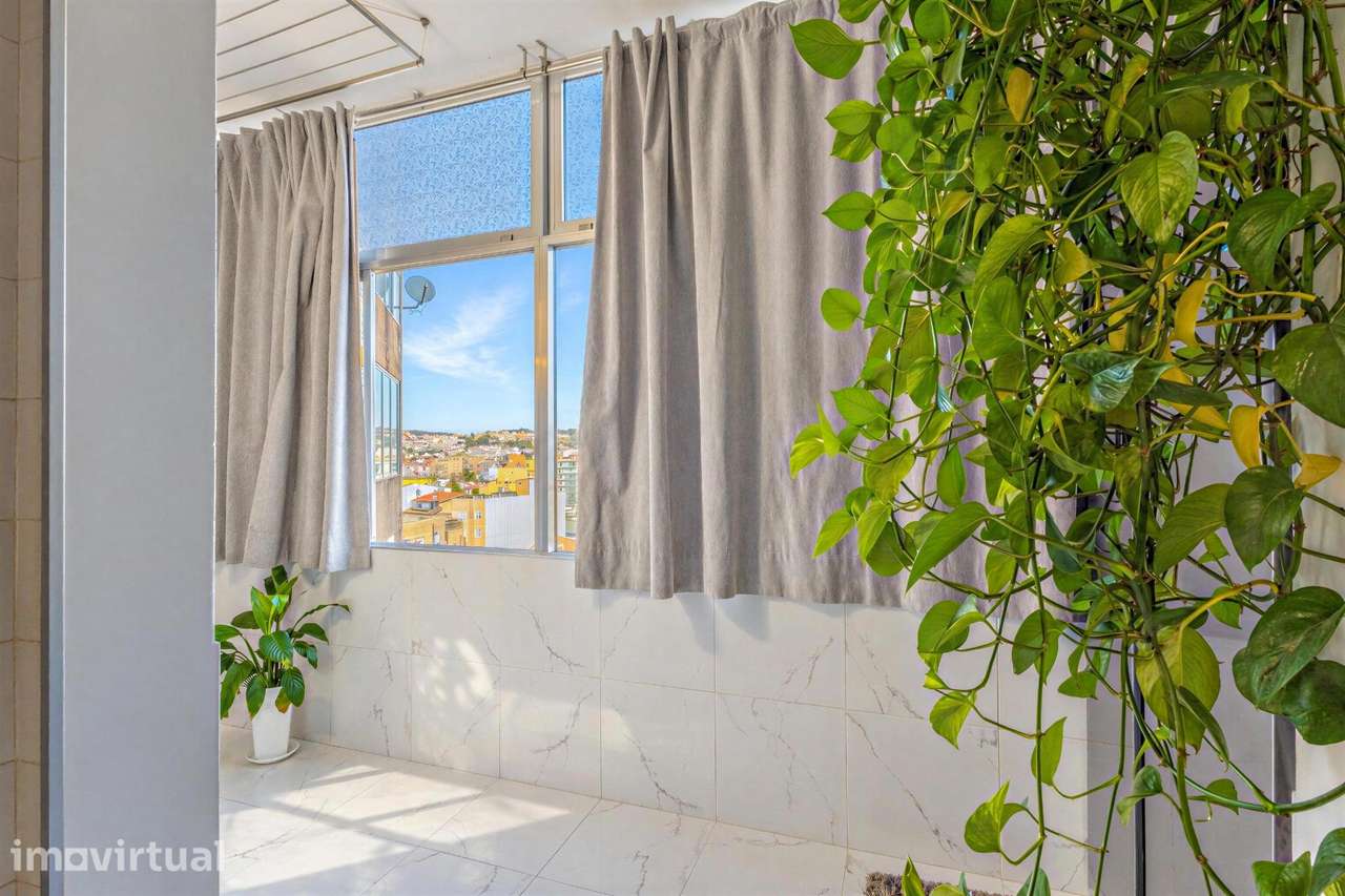 Apartamento T3 em Rio Tinto — Espaço, Conforto e Localização... - Grande imagem: 4/30