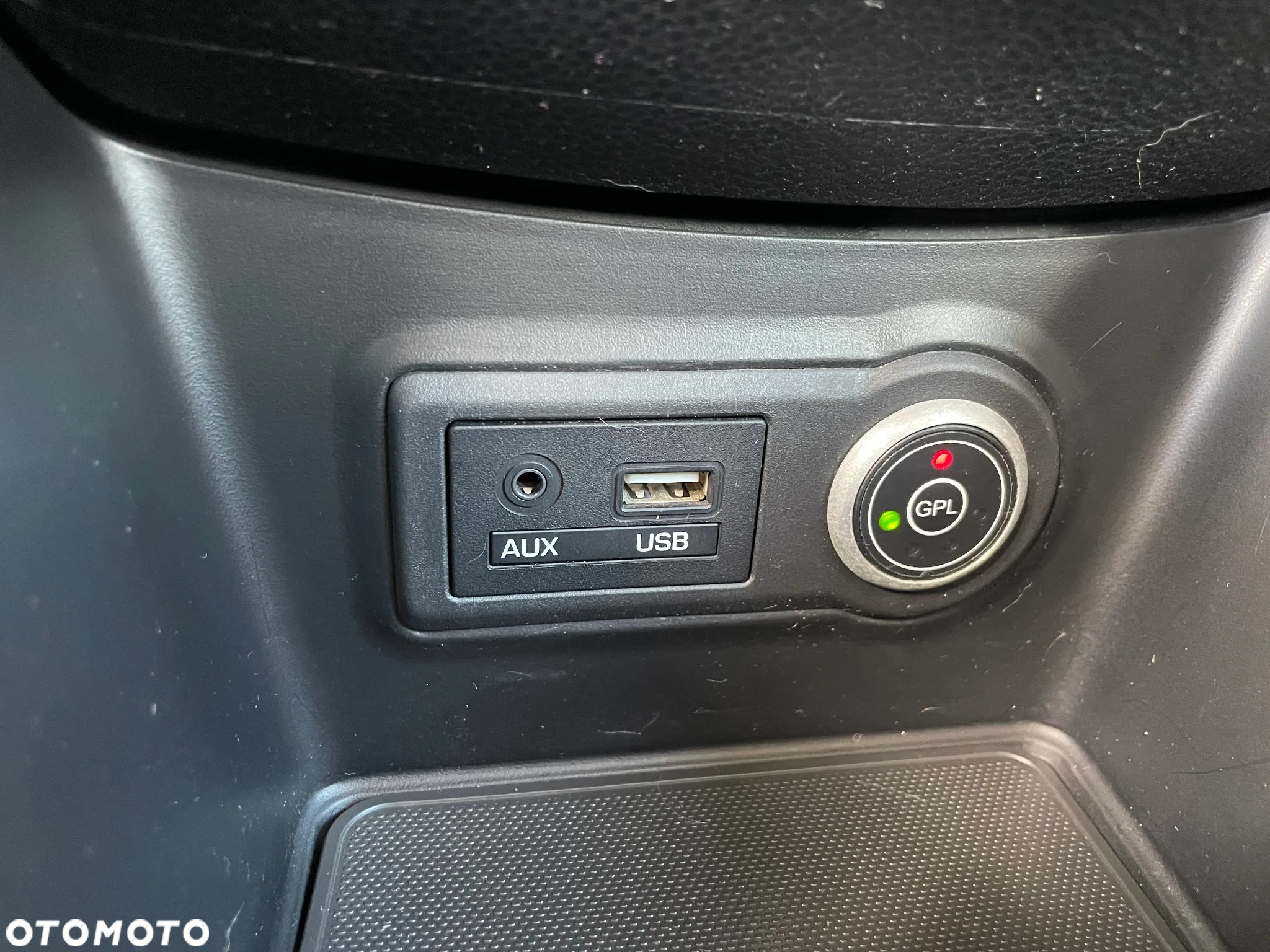 Hyundai ix20 1.4 BlueDrive Comfort - 17