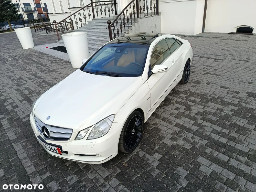 Mercedes-Benz Klasa E - 16