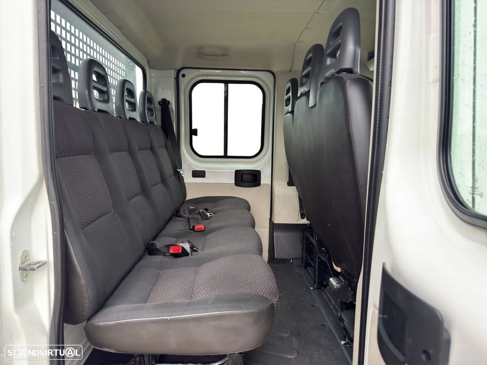 Citroën Jumper Cabine Dupla 2.0 BlueHDI 130cv L4 - 17
