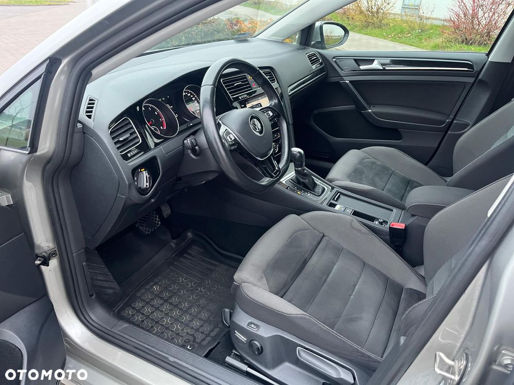 Volkswagen Golf 1.4 TSI BMT Highline DSG - 30