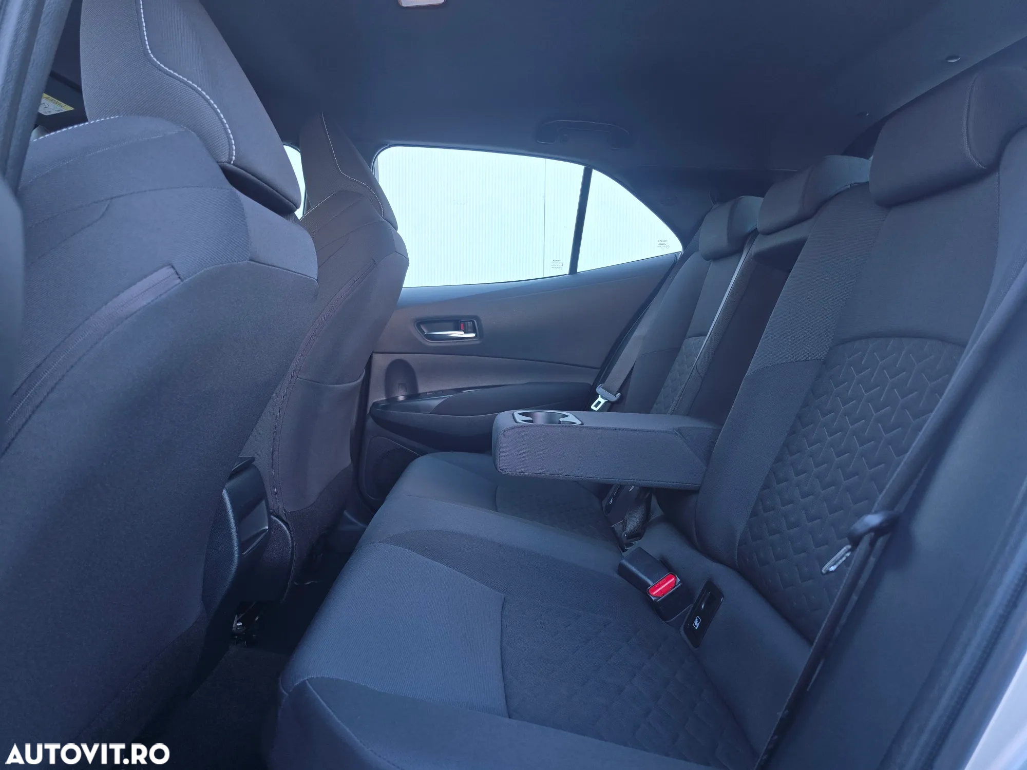 Toyota Corolla - 14