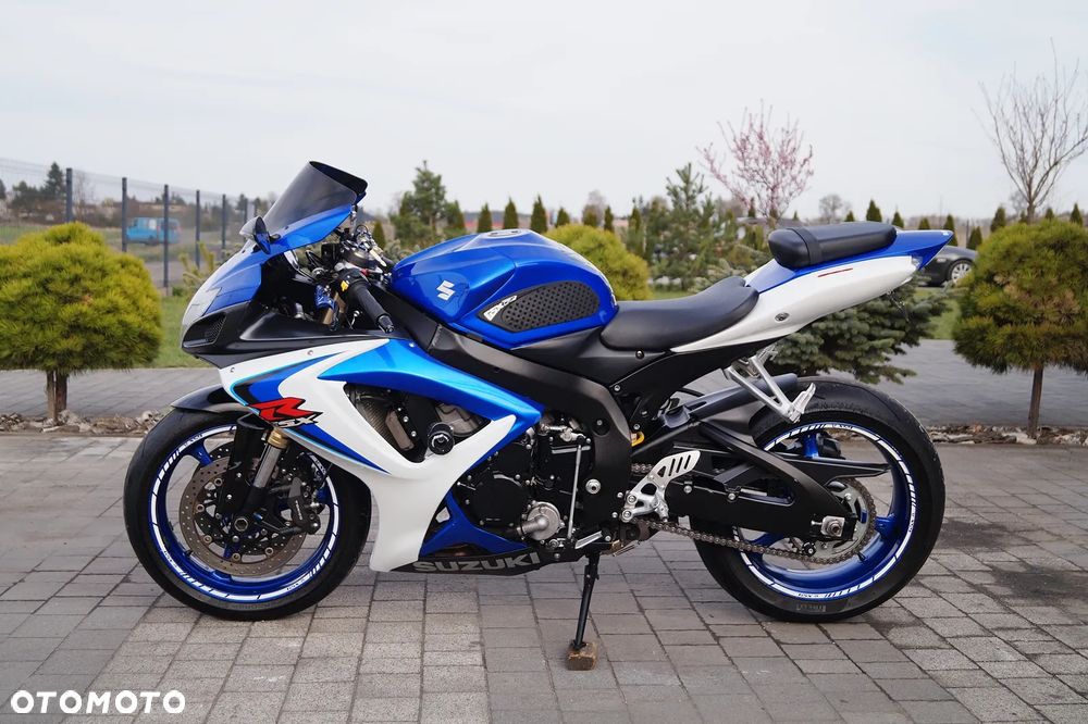 Suzuki GSX-R - 7