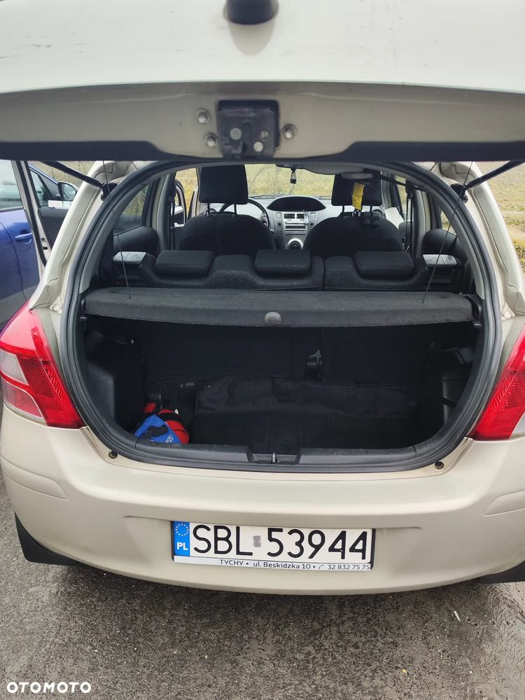 Toyota Yaris 1.33 Sol - 6