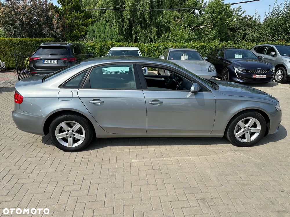 Audi A4 Limousine - 34
