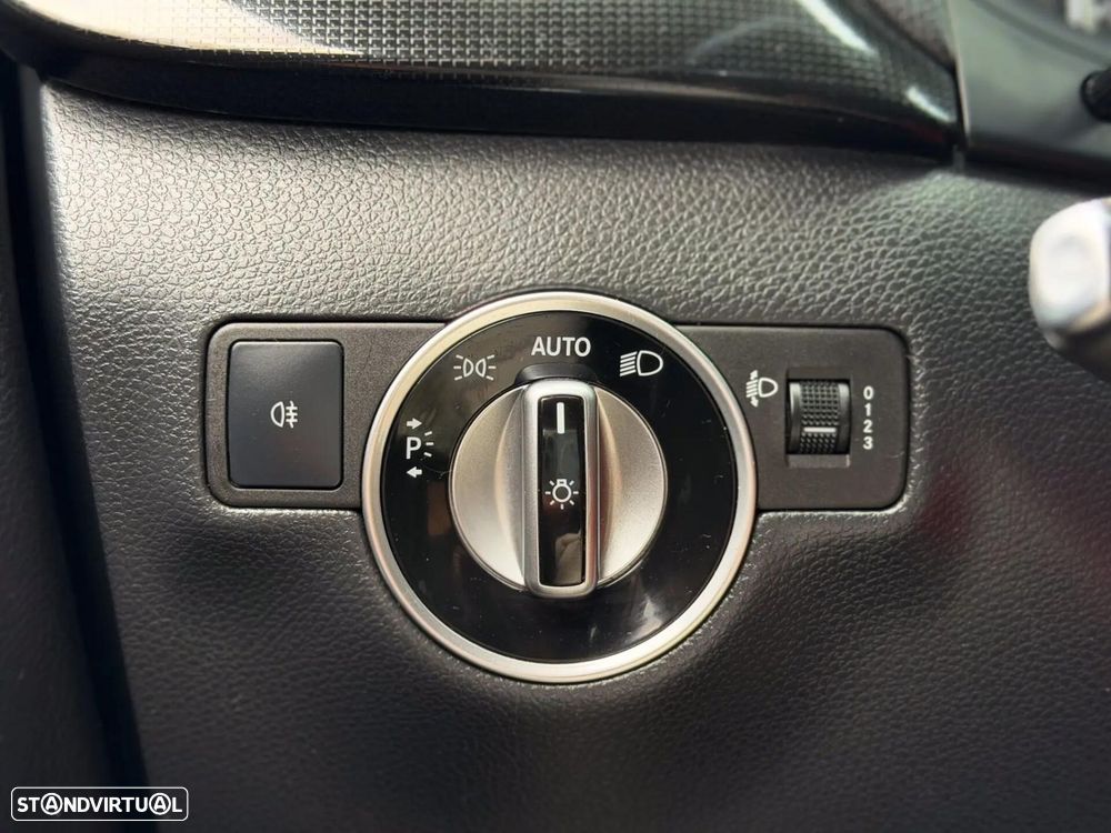 Mercedes-Benz B 180 CDI BlueEFFICIENCY Aut. - 19
