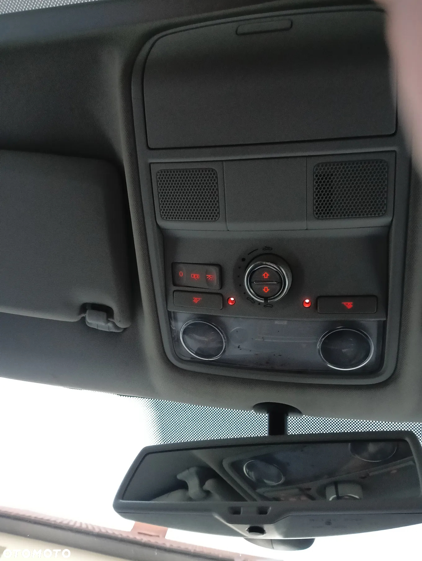 Volkswagen Tiguan - 17