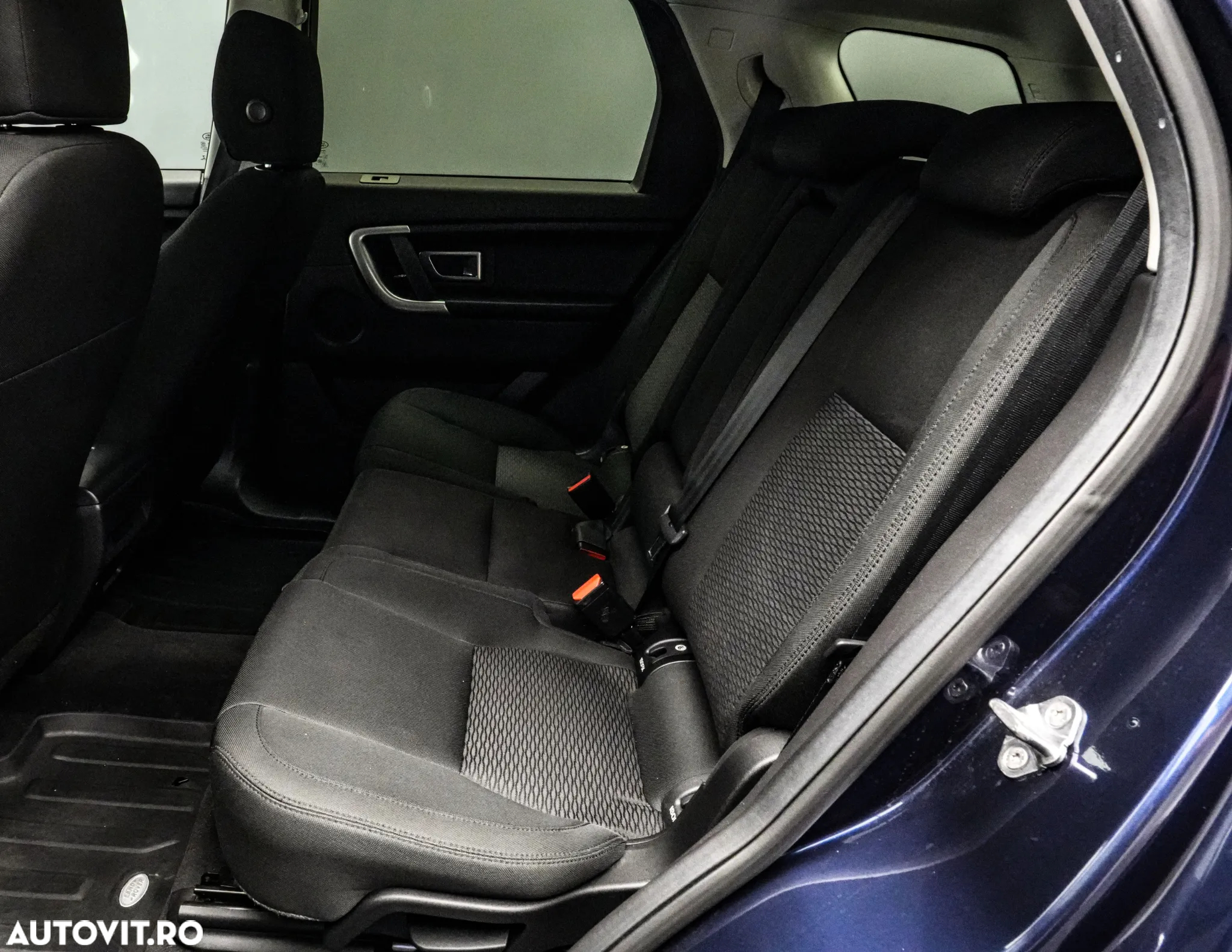 Land Rover Discovery Sport 2.0 l TD4 PURE Aut. - 18