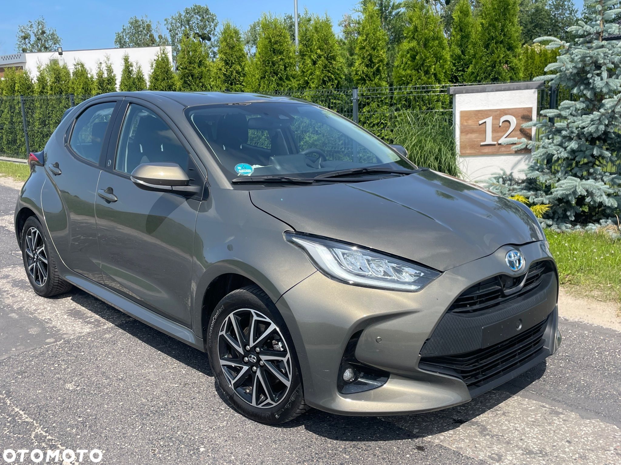 Toyota Yaris Hybrid 1.5 VVT-i Team Deutschland - 1