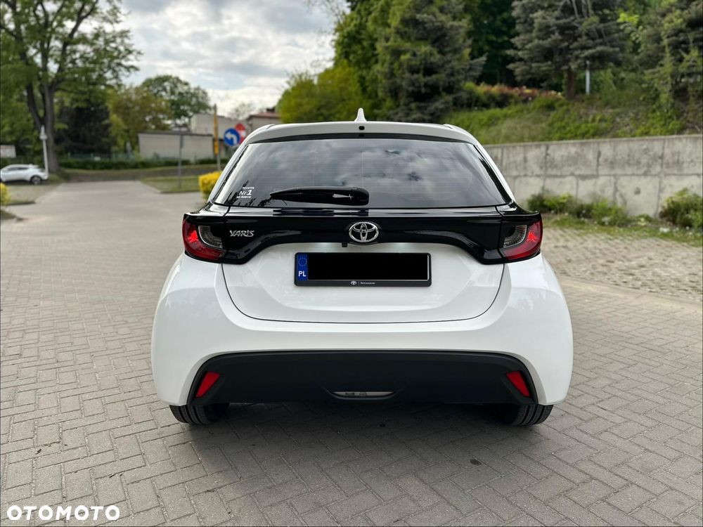 Toyota Yaris 2022 photo 5