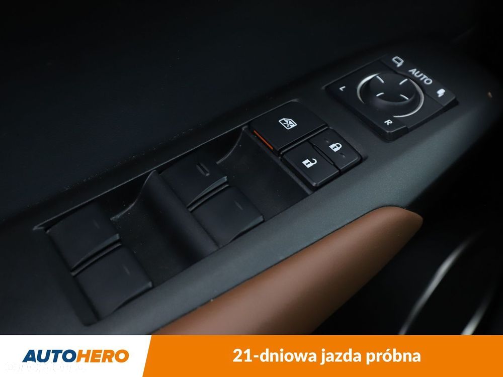 Lexus NX 300h Comfort AWD - 34