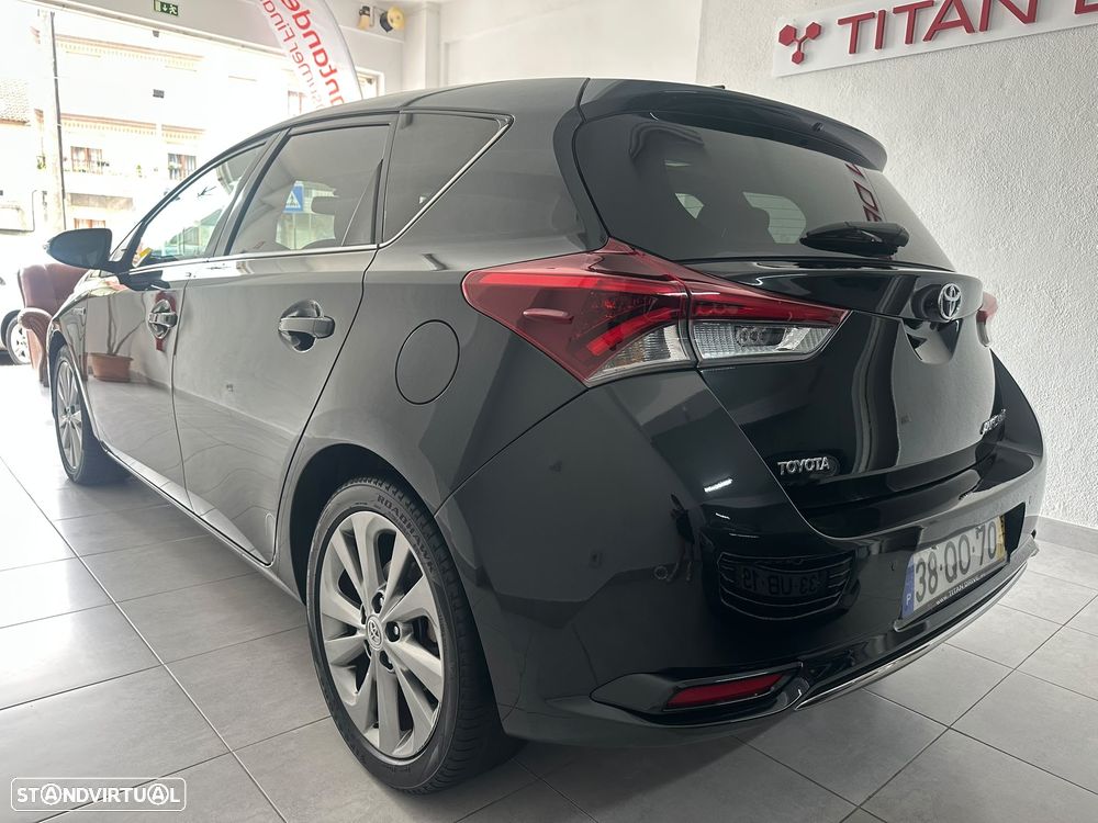 Toyota Auris 1.8 HSD Comfort +P.Sport+Navi - 5