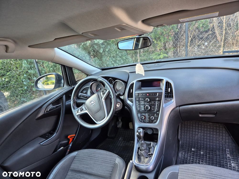 Opel Astra 1.4 T Active - 11