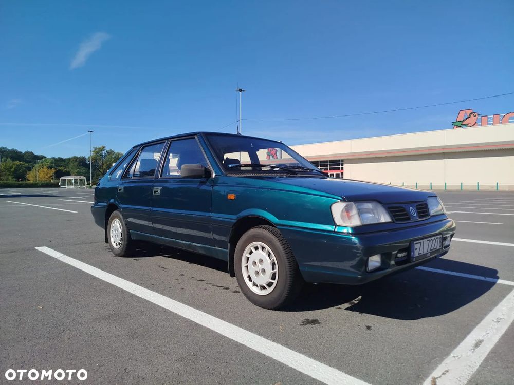 Polonez Caro - 8