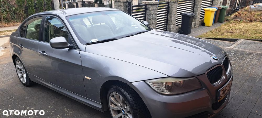BMW Seria 3 318d DPF - 4
