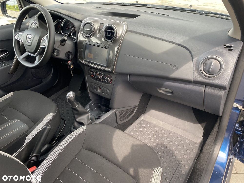 Dacia Sandero - 17
