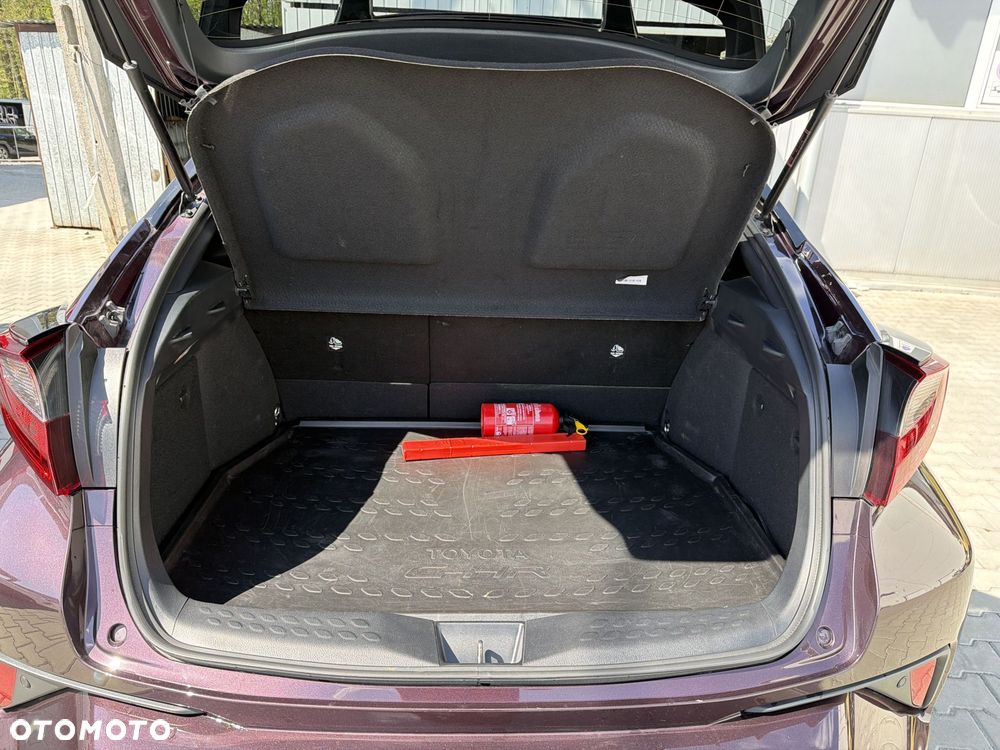 Toyota C-HR 2.0 Hybrid Style - 10