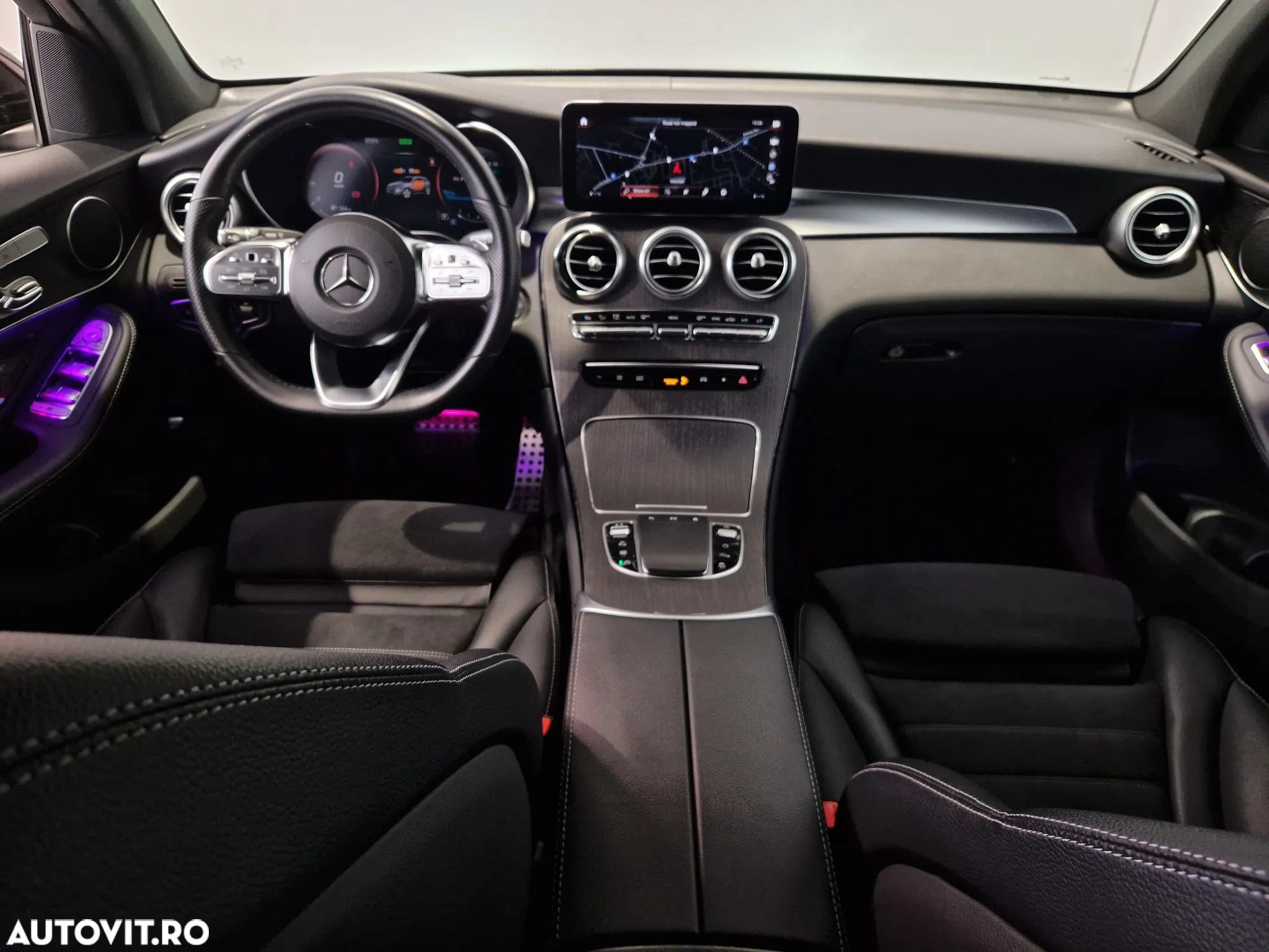 Mercedes-Benz GLC 200 4MATIC MHEV - 12