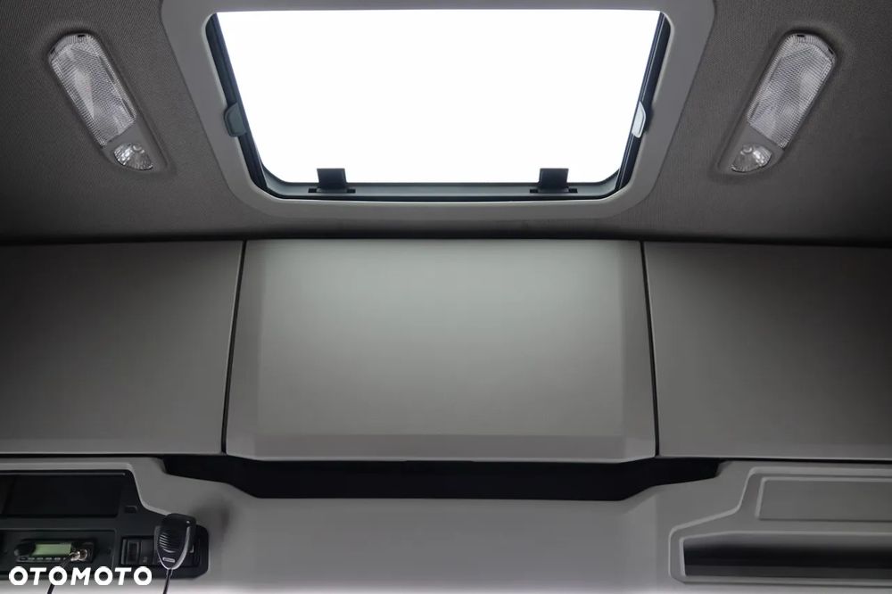 Scania R 410 / LNG / RETARDER / CAŁA NA PODUSZKACH  / 2020 ROK - 32