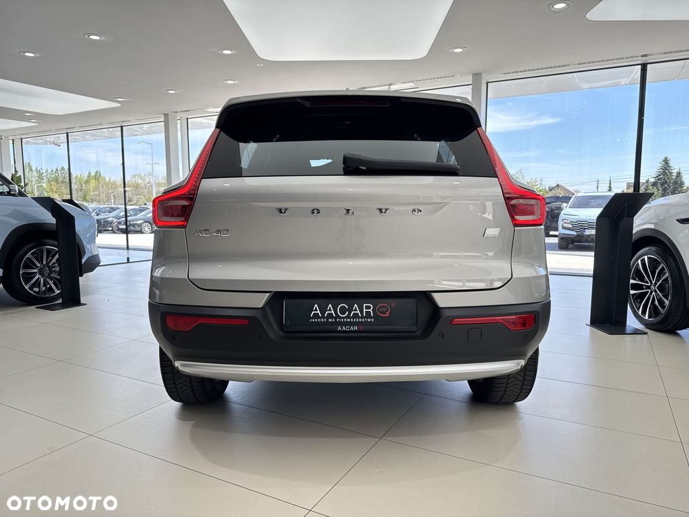 Volvo XC 40 T4 Plug-In Hybrid Core - 4